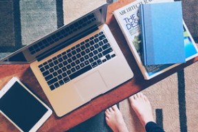 开云体育官方下载-篮球专项技能训练中的动作连贯性分析，篮球运球连贯动作